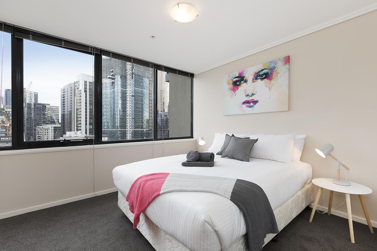 Complete Host Southpoint Apartments Мелбърн Екстериор снимка